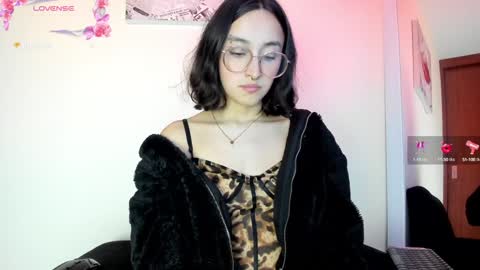 Angelica online show from 19, 1, 2025