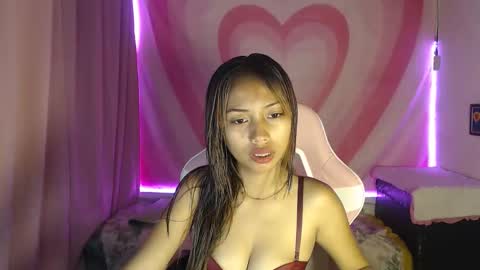 Snapshot of its_andrea chatting on 17, 11, 2025 its andrea online show from 17, 11, 2025