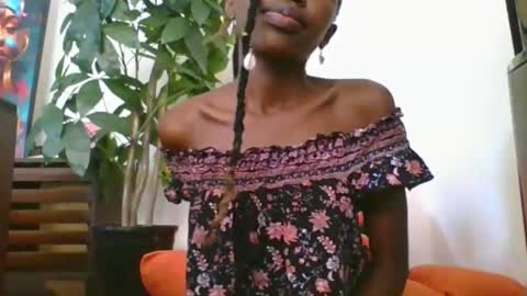 its_miimi online show from 7, 10, 2025