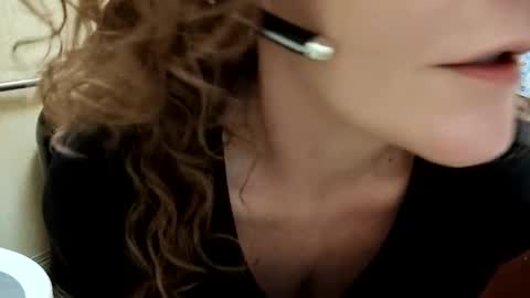 Snapshot of itsallhybrid chatting on 22, 3, 2026 Goddess p online show from 22, 3, 2026