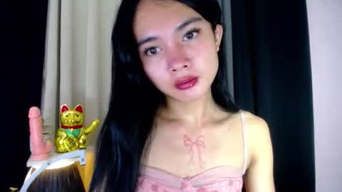 itsmeloveypinay online show from 5, 11, 2025