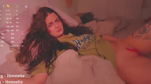 Snapshot of itsnostie chatting on 17, 3, 2026 Nata Nsti elvish online show from 17, 3, 2026