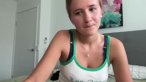 Snapshot of itsssosierra chatting on 4, 12, 2024 Sierra online show from 4, 12, 2024