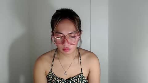 Snapshot of itsurgil_kloeh chatting on 27, 11, 2025 itsurgil_kloeh online show from 27, 11, 2025