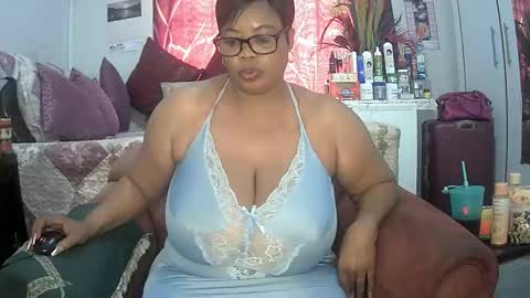 itumeleng74 online show from 14, 1, 2025