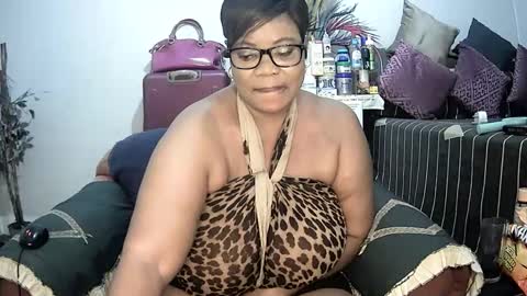 itumeleng74 online show from 2, 2, 2025