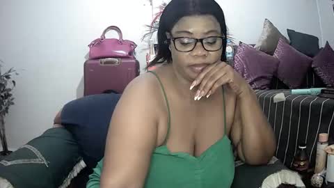 itumeleng74 online show from 5, 2, 2025