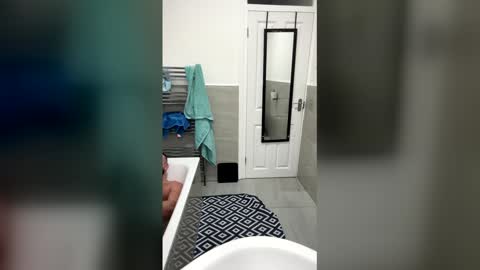 iuri1990 online show from 15, 2, 2026