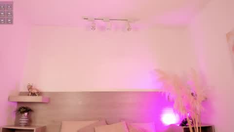 ivana_hall online show from 29, 9, 2025