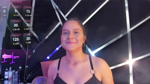 Snapshot of ivannaa18 chatting on 17, 10, 2025 ivannaa18 online show from 17, 10, 2025