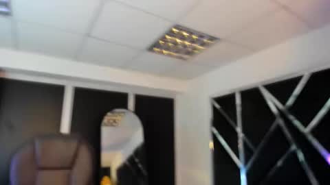 Snapshot of ivannaa18 chatting on 16, 11, 2025 ivannaa18 online show from 16, 11, 2025