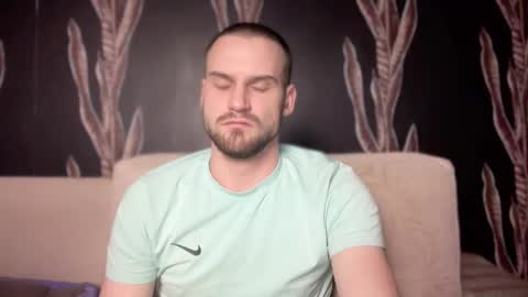 Snapshot of iveran_love1 chatting on 21, 10, 2025 iveran online show from 21, 10, 2025