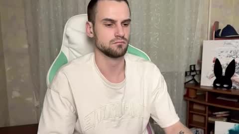 Snapshot of iveran_love1 chatting on 2, 11, 2025 iveran online show from 2, 11, 2025