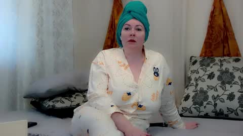 IrennaSplash online show from 15, 1, 2025