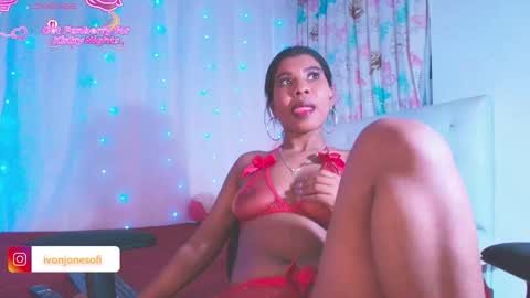  Ivon  Miss Jones  online show from 12, 11, 2025