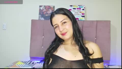 Snapshot of ivonnylust chatting on 29, 9, 2025 Megan online show from 29, 9, 2025