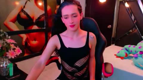 ivony giselle online show from 12, 4, 2026