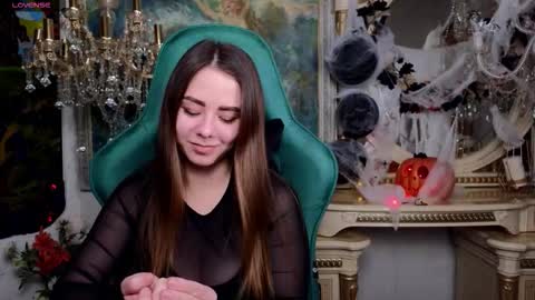 Snapshot of ivorywood_ chatting on 10, 11, 2025 ivorywood_ online show from 10, 11, 2025