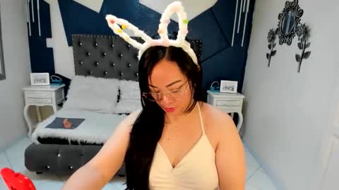 Ivy  online show from 18, 1, 2026