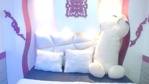 Ivy  online show from 1, 2, 2026