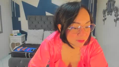 Ivy  online show from 15, 2, 2026