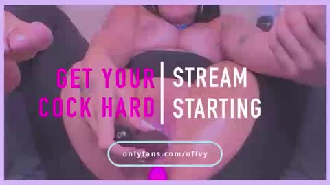 Snapshot of ivyswings chatting on 20, 10, 2025 Ivy Swings online show from 20, 10, 2025