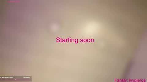 Snapshot of ivyy_pierce chatting on 5, 10, 2025 Ivy Pierce online show from 5, 10, 2025