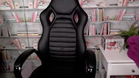 Snapshot of iwillfall_ chatting on 27, 2, 2025 Maxim online show from 27, 2, 2025