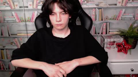 Snapshot of iwillfall_ chatting on 28, 2, 2025 Maxim online show from 28, 2, 2025