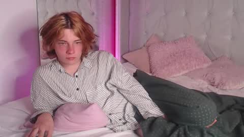 Snapshot of iwillfall_ chatting on 30, 9, 2025 Maxim online show from 30, 9, 2025