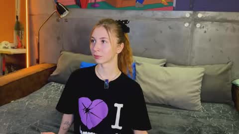 izi online show from 19, 10, 2025