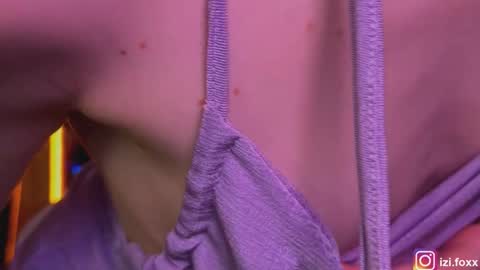 izi online show from 22, 11, 2025