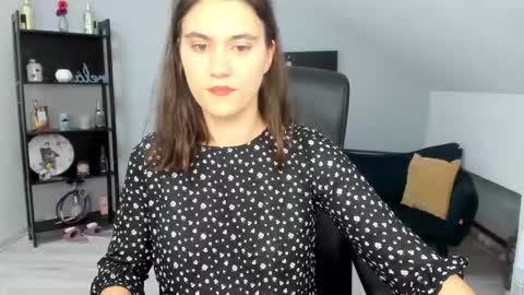 Izzy online show from 22, 10, 2025