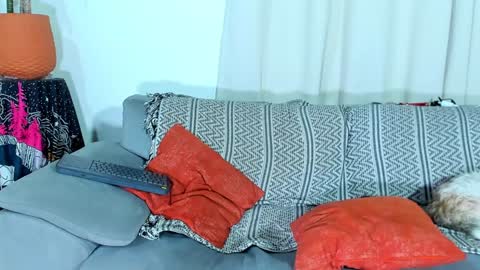 Snapshot of j_calix chatting on 4, 12, 2024 Calix Independient model Insta and twt Calixsnake online show from 4, 12, 2024