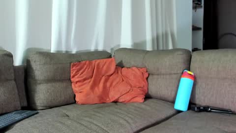 Snapshot of j_calix chatting on 15, 1, 2025 Calix Independient model Insta and twt Calixsnake online show from 15, 1, 2025