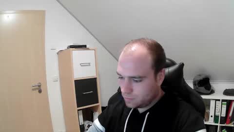 Snapshot of j_german783377 chatting on 28, 10, 2025 here4y online show from 28, 10, 2025