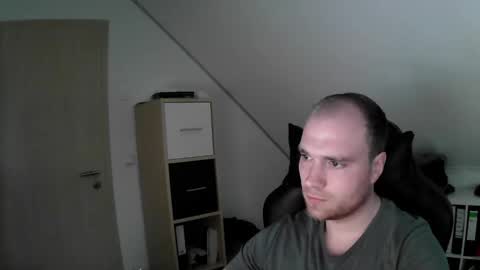 Snapshot of j_german783377 chatting on 14, 11, 2025 here4y online show from 14, 11, 2025