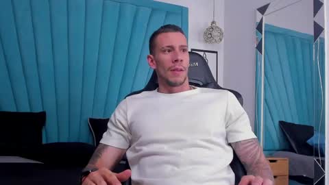 J King online show from 28, 2, 2026