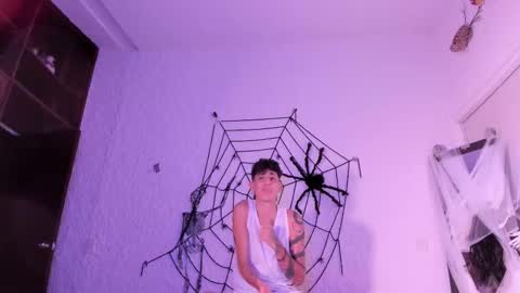 j_martony online show from 17, 10, 2025