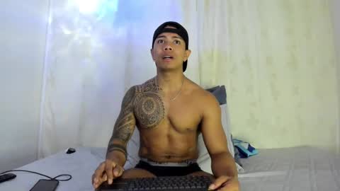 i am juan musiry independent model  online show from 24, 12, 2024