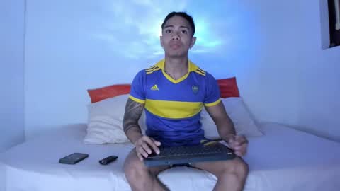 i am juan musiry independent model  online show from 2, 10, 2025