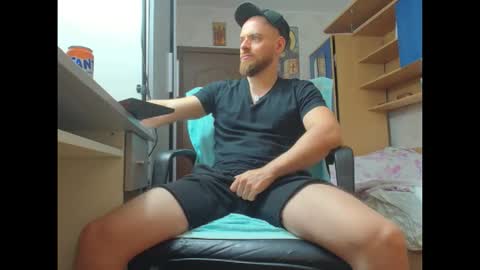 Snapshot of jaceblaze chatting on 11, 9, 2025 Jace online show from 11, 9, 2025