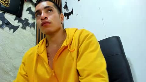 JACK PERGURTSON online show from 22, 10, 2025