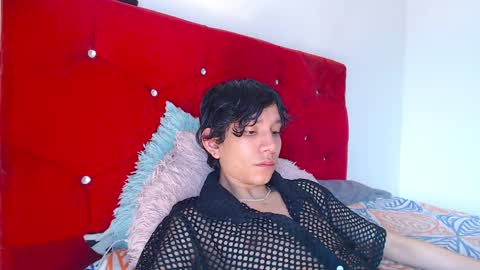 Snapshot of jack_s21 chatting on 7, 4, 2026 Laick online show from 7, 4, 2026