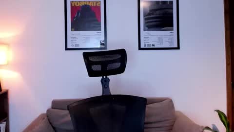 Jack J online show from 8, 10, 2025