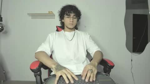 Jackes Taylor online show from 10, 11, 2025