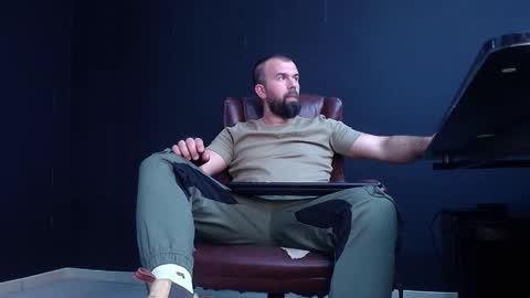 Snapshot of jackethann chatting on 18, 11, 2025 JackEthan online show from 18, 11, 2025