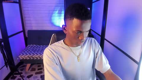 Snapshot of jacksonmuller_ chatting on 4, 11, 2025 Jackson online show from 4, 11, 2025