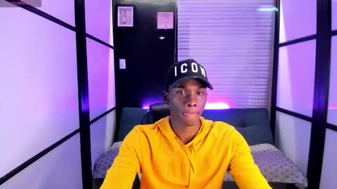 Snapshot of jacksonmuller_ chatting on 13, 11, 2025 Jackson online show from 13, 11, 2025