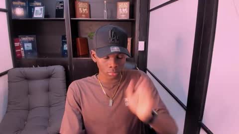 Snapshot of jacksonmuller_ chatting on 15, 11, 2025 Jackson online show from 15, 11, 2025